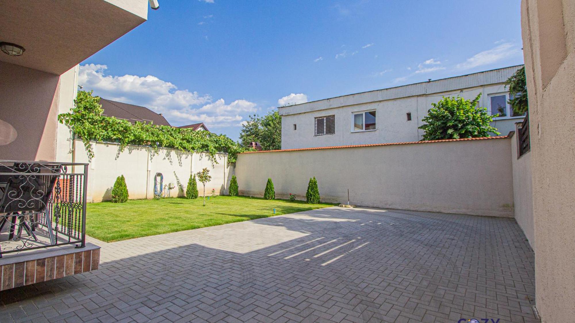 Cozy Brand New Boutique Aparthotel Brasov Bagian luar foto