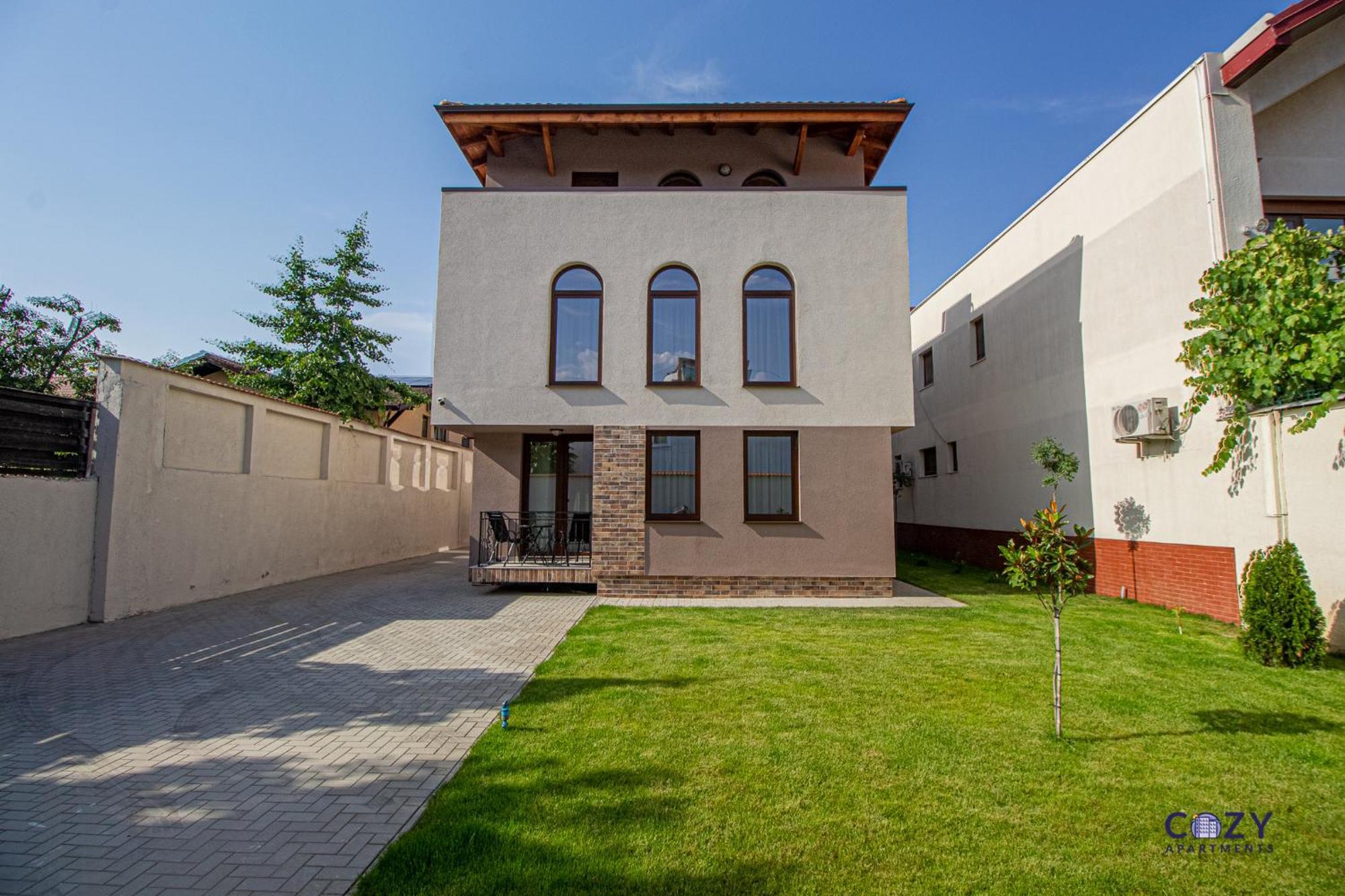 Cozy Brand New Boutique Aparthotel Brasov Bagian luar foto
