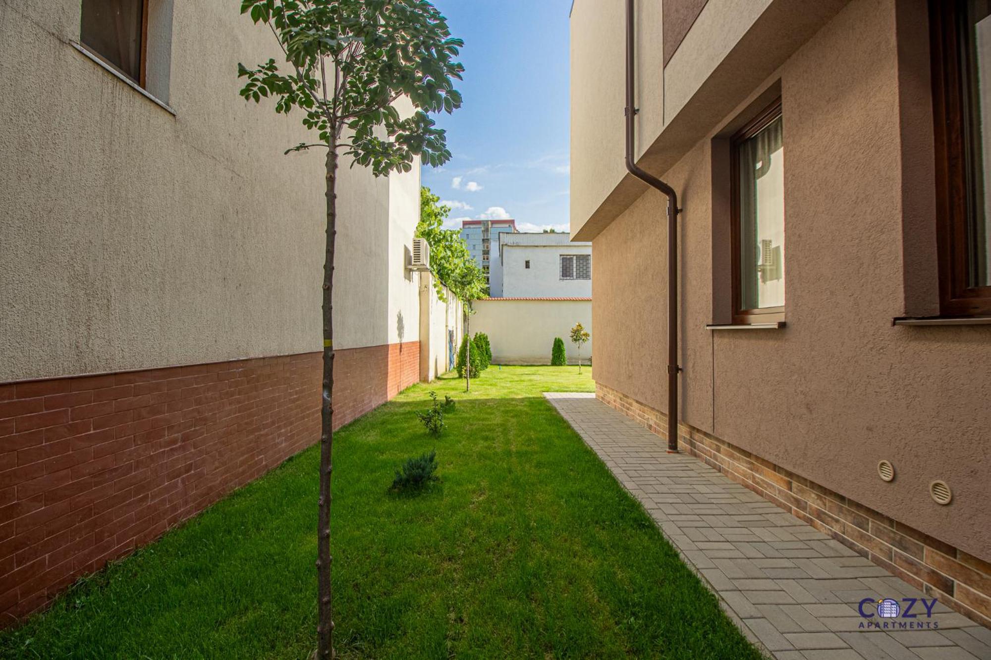 Cozy Brand New Boutique Aparthotel Brasov Bagian luar foto