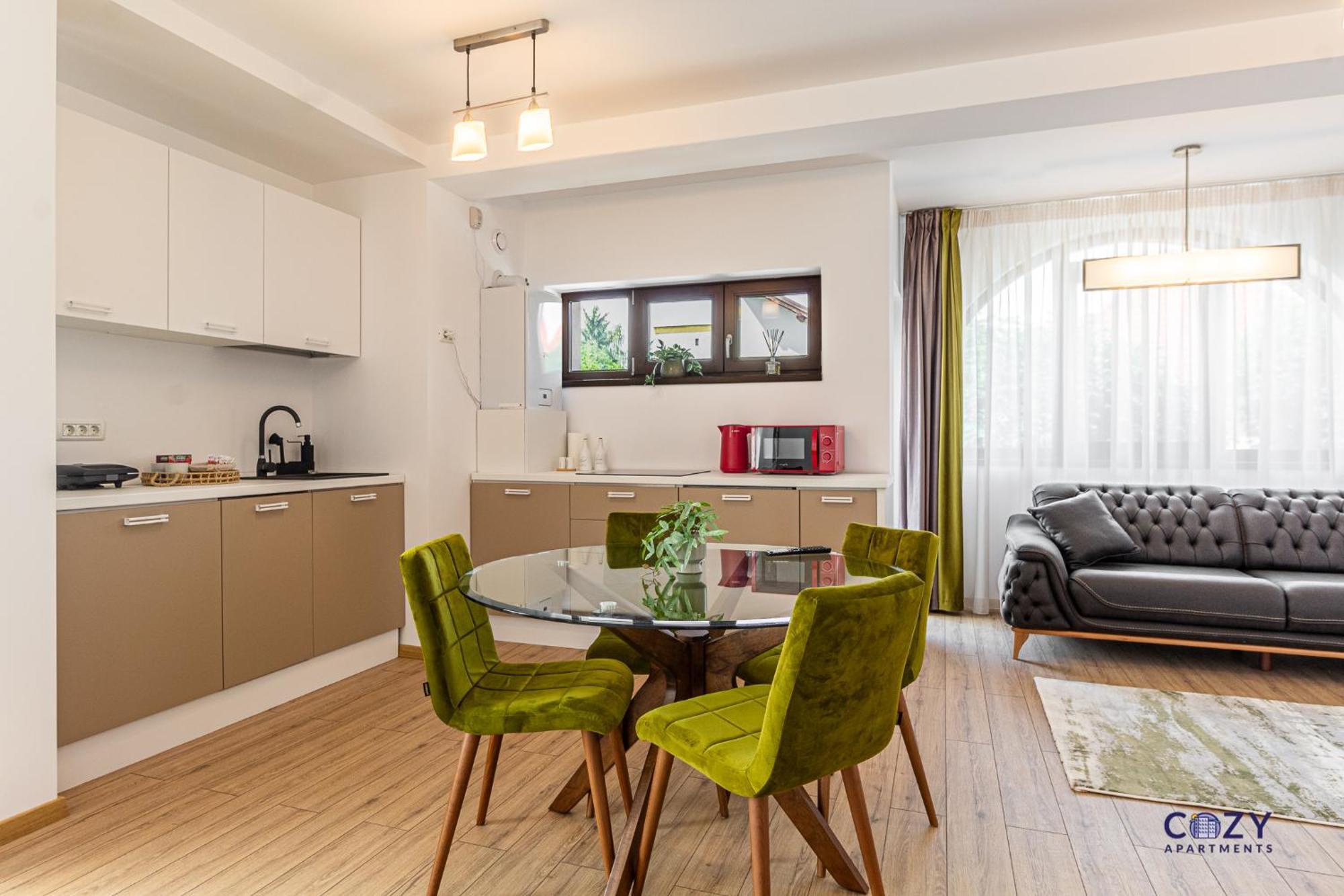 Cozy Brand New Boutique Aparthotel Brasov Bagian luar foto