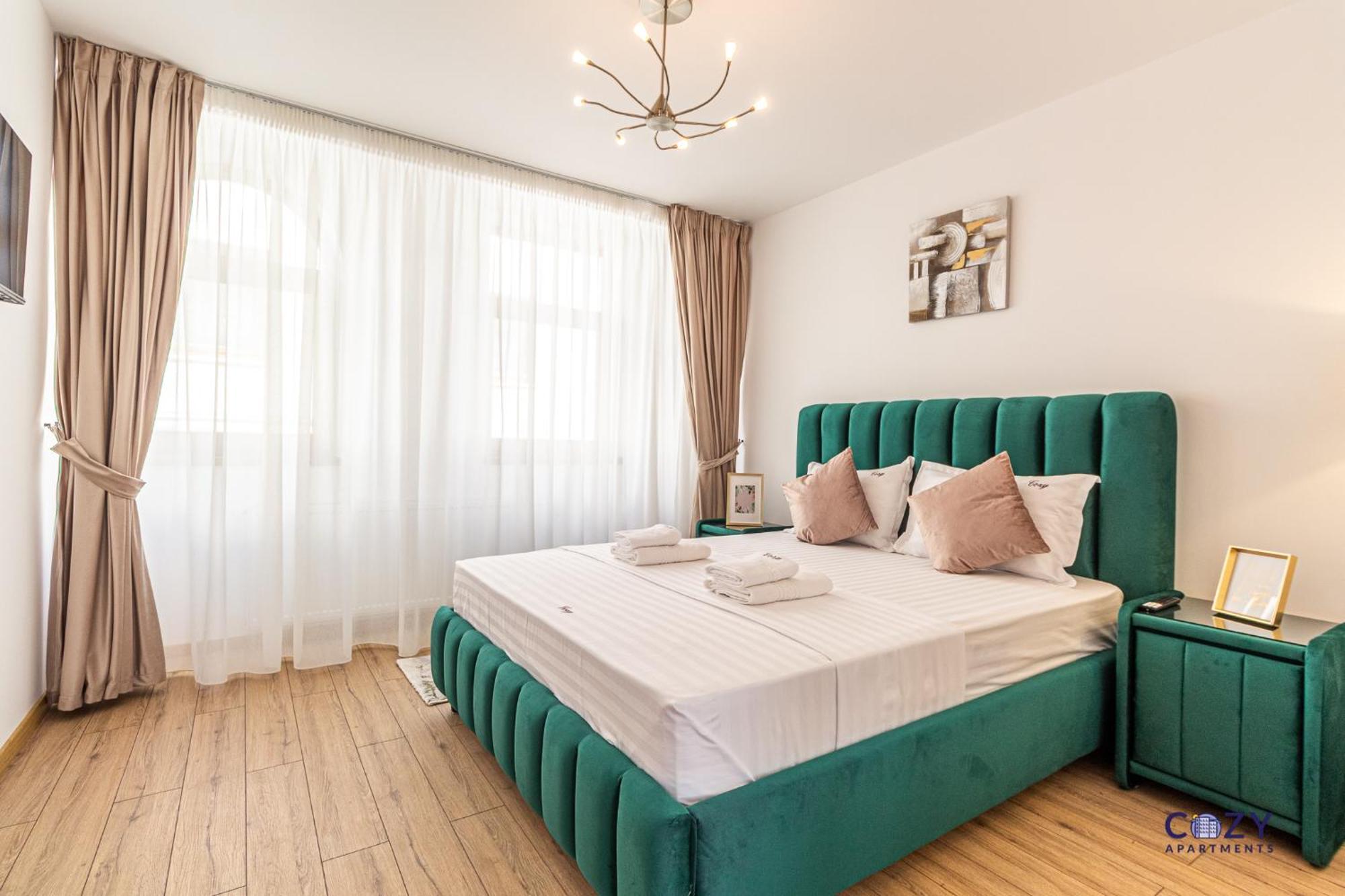 Cozy Brand New Boutique Aparthotel Brasov Bagian luar foto