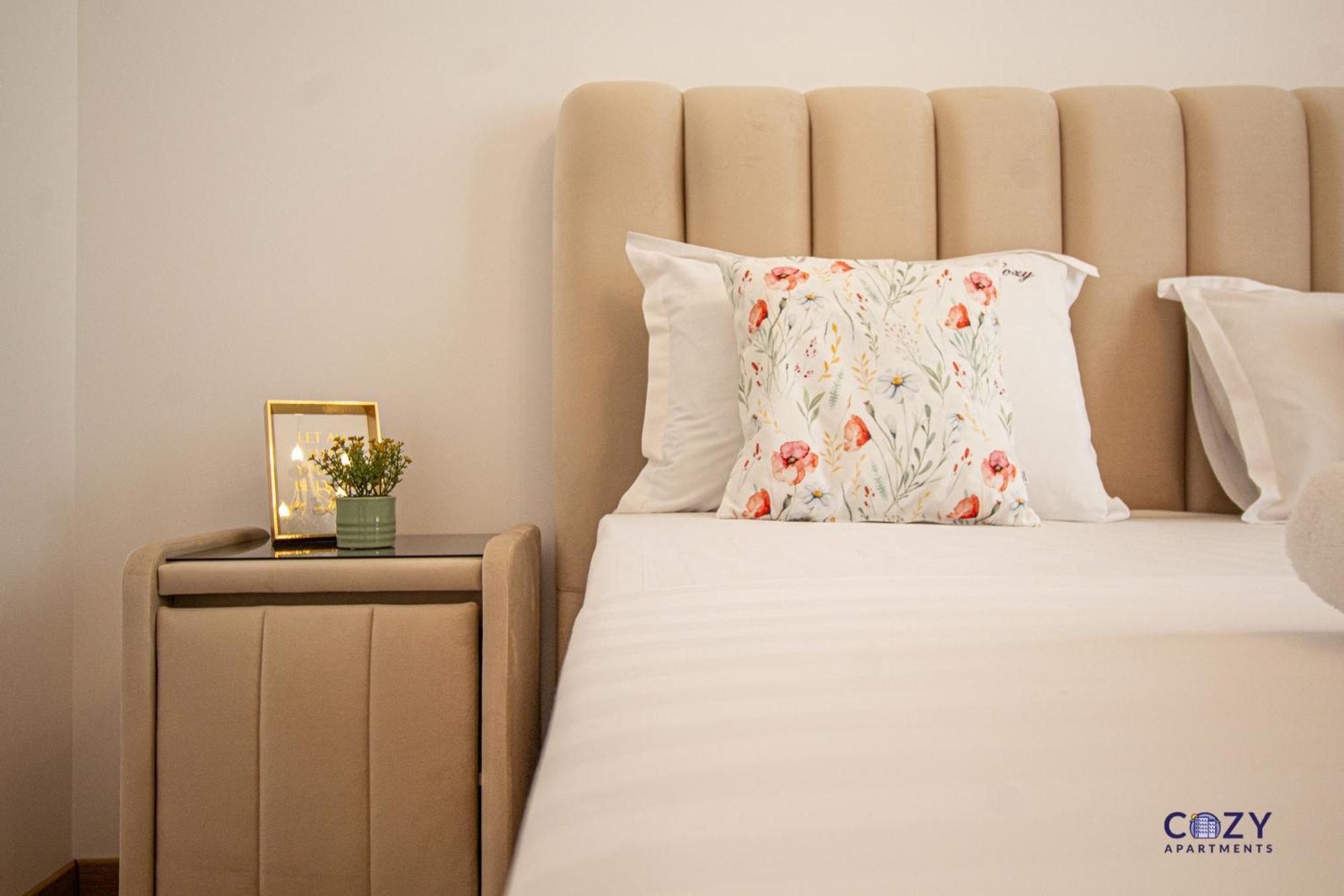 Cozy Brand New Boutique Aparthotel Brasov Bagian luar foto